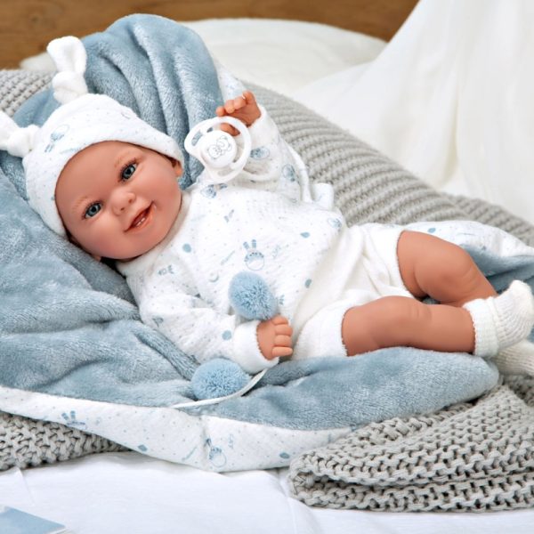 Кукла-бебе Babyto Elegance със синьо одеялце, реално тегло – 35 см
