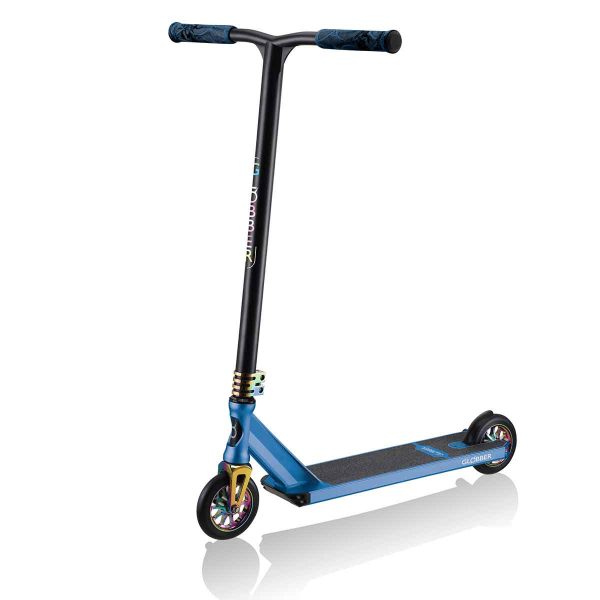 Ултраздрава фрийстайл тротинетка Globber GS 900 DELUXE – черна/синя