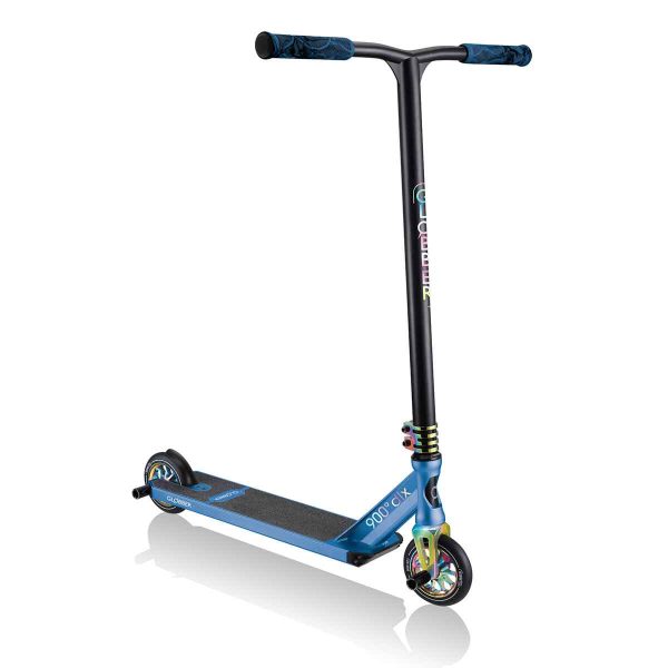 Ултраздрава фрийстайл тротинетка Globber GS 900 DELUXE – черна/синя
